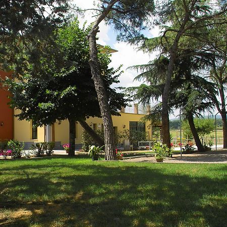 Hotel Tiziana Montepulciano Stazione Eksteriør billede