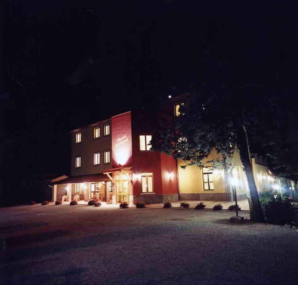 Hotel Tiziana Montepulciano Stazione Eksteriør billede