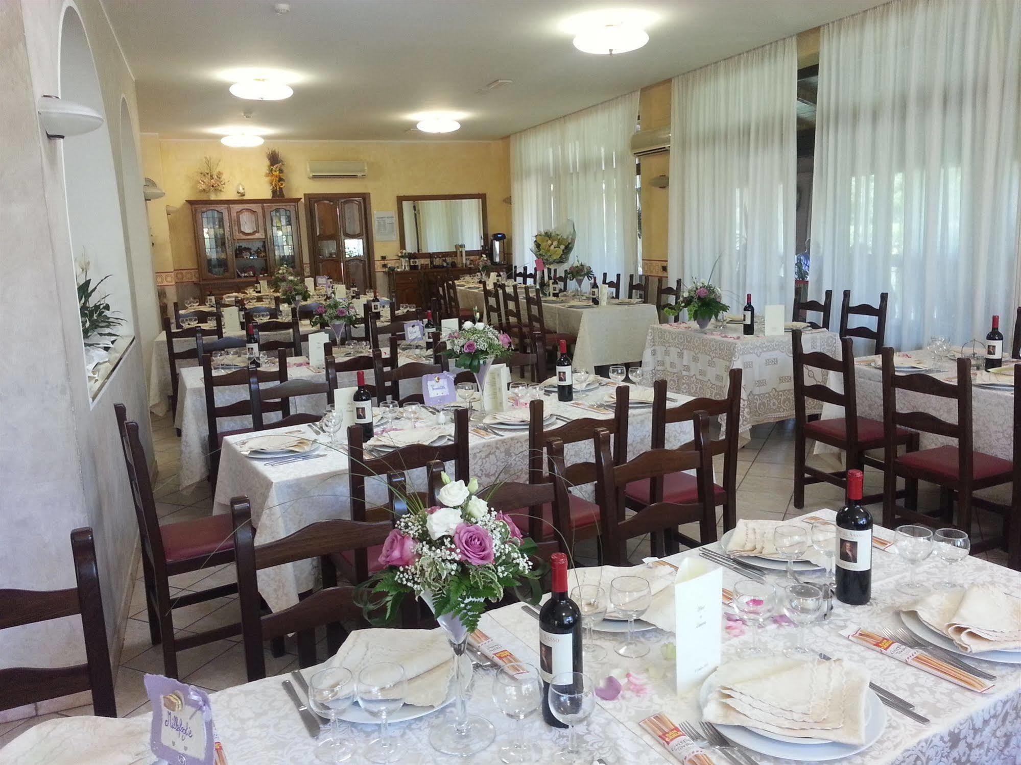 Hotel Tiziana Montepulciano Stazione Eksteriør billede