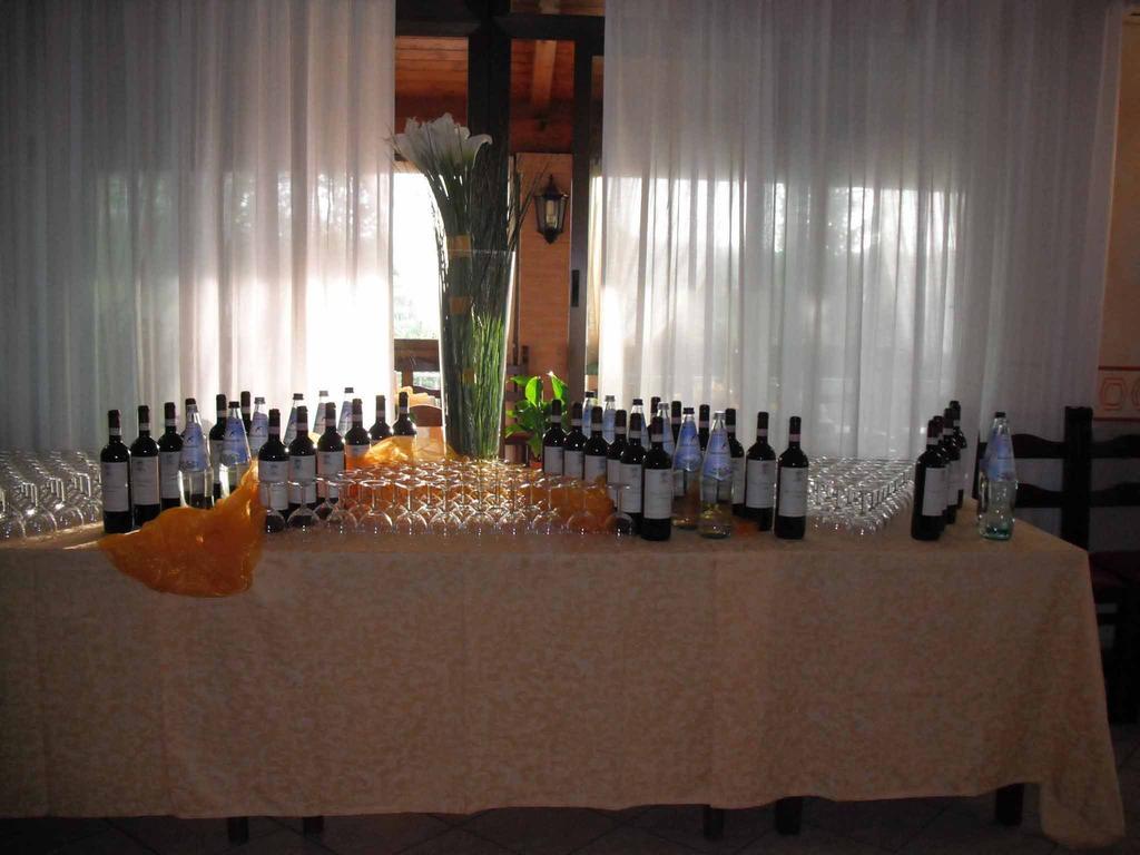 Hotel Tiziana Montepulciano Stazione Eksteriør billede